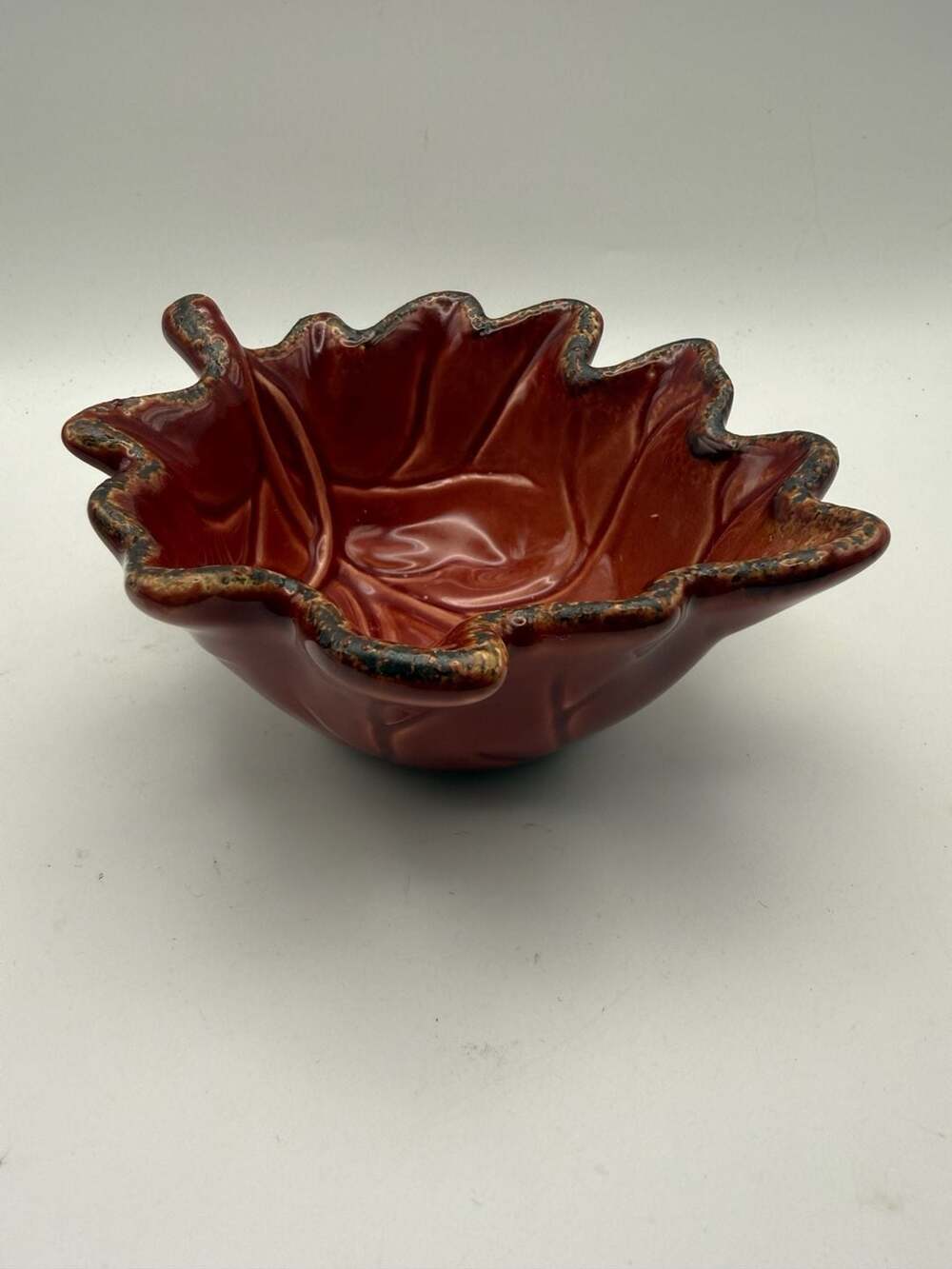 Tabletops Lifestyles Provencia Rust Brown Leaf Ceramic Bowl
